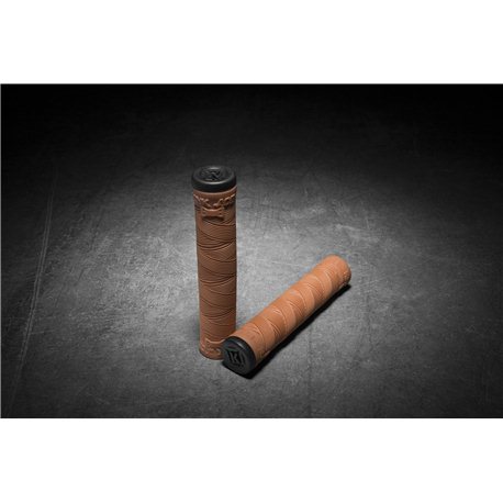 Kink Ace 150 MM Brown grips